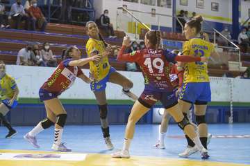 El Rocasa suma un punto ante Guardés en un partido no apto para cardíacos/TA.